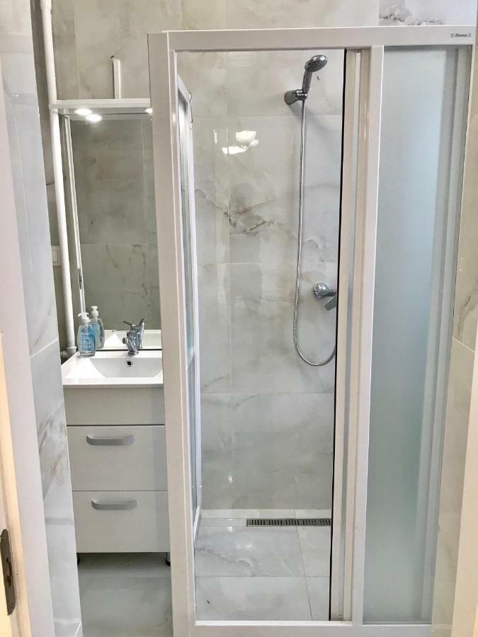 Ella Apartman เดเบรตเซน ภายนอก รูปภาพ