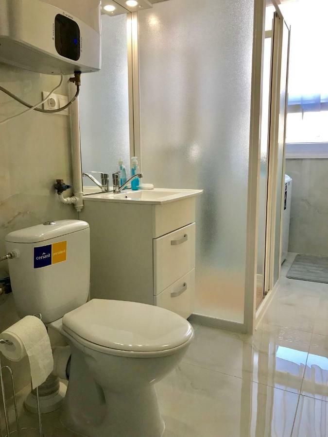 Ella Apartman เดเบรตเซน ภายนอก รูปภาพ